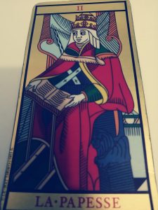 Lee más sobre el artículo La carta de hoy : La Papesse ( La Papisa )