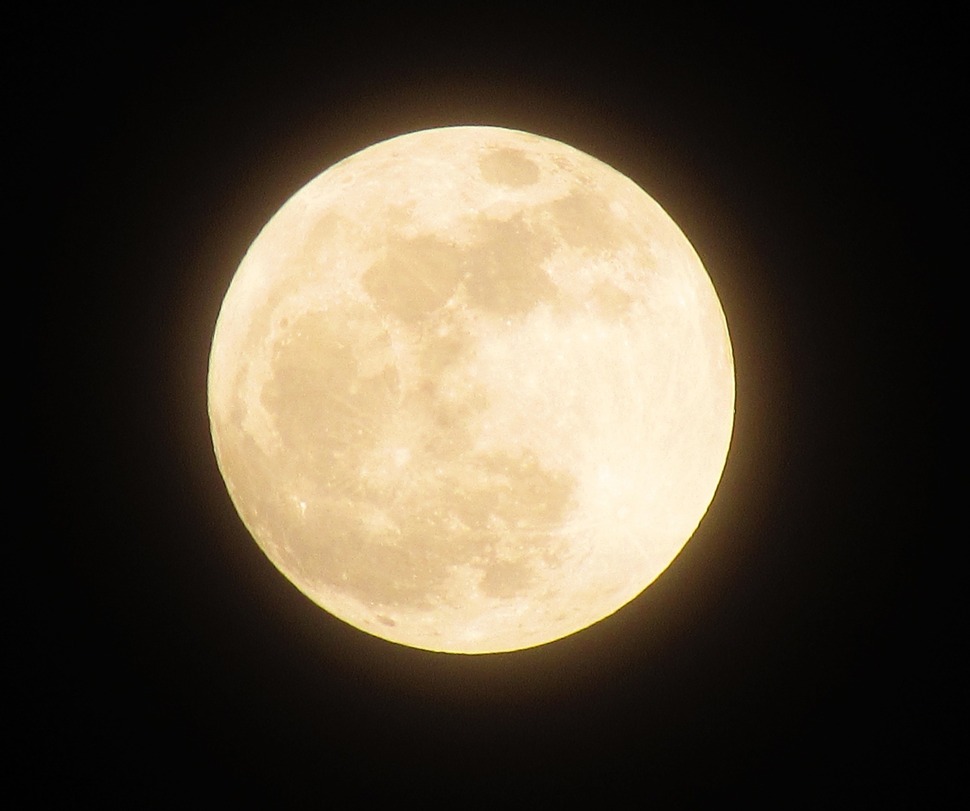 Lee más sobre el artículo Meditación – Relajación Guiada en LUNA LLENA